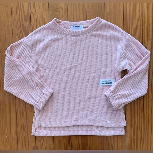 Two Old Navy Tops - Picture 5 of 7